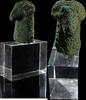   Bronzeapplikation eines Widderkopfes  270,00 EUR  Excl. 19,00 EUR Verzending