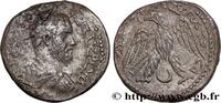 THE SEVERANS (193 AD to 235 AD) Tétradrachme syro-phénicien MACRINUS Aradus, Phénicie 217-218 (26mm, 14,31g, 12h) -