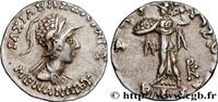 Hellenistic 2 (188 BC to 30 BC) Drachme bilingue BACTRIA - BACTRIAN KINGDOM - MENANDER I SOTER Gandhara c. 160-155 AC. (16,5mm, 2,48g, 12h) -