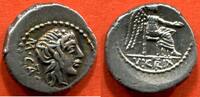 Antike Münzen RÉPUBLIQUE ROMAINE FAMILLE PORCIA 129 AV J-C QUINAIRE EN ARGENT A/ M CATO TÊTE DIADÉMÉE DE LA LIBERTÉ A DROITE, DERRIÈRE, UNE LE -