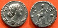 Antike Münzen DENIER FAUSTINE II 175 FEMME DE MARC AURELE EN ARGENT R/ CERES VOILEE ASSISE A GAUCHE SUR LE CISTE, TENANT DEUX EPIS ET UN FLAMBEAU P -