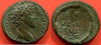 Antike Münzen 180 AS MARC AURELE 161- A/ SON BUSTE JEUNE A DROITE R/ IVVENTVS SC EN TROIS OU QUATRE LIGNES DANS UNE COURONNE DE CHENE POIDS 10.67g * -