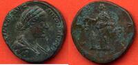 Antike Münzen SESTERCE LUCILLE 182 FEMME DE LUCIUS VERUS A/ LVCILLAE AVG ANTONINI AVG SON BUSTE A DROITE R/ PIETAS SC LA PIETE VOILEE DEBOUT A GAU -