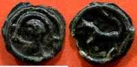 Antike Münzen POTIN GAULOISE SENONES  A LA TÊTE CASQUÉE R/ CHEVAL POIDS ... 70,00 EUR  plus 12,00 EUR verzending
