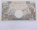 1000 Francs Commerce et Industrie 1000 Francs 6.7.1944 Commerce et Indus... 140,40 EUR  Excl. 7,00 EUR Verzending
