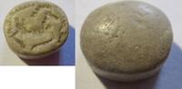 Bronzezeit Stempelsiegel aus Hartgestein Stempelsiegel aus bräunlichem Hartgestein mit Pferdemotiv 2./1 .Jhdts.v.Chr. -