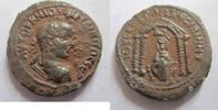 Rom Ae-26 Ae-26 von Philippus II. (Junior) aus Nisibis Rs. Tyche in Tempel -