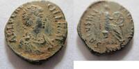 Rom Ae-12 (Kleinbronze) Ae-12 von Aelia Flaccilla, geprägt in Antiochia Rs. Viktoria n. rechts -