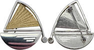 Schmuck Moderne Brosche in Form eines Segelbootes, teilvergoldet mit Zirkonia -