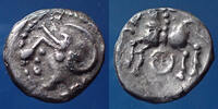Aedui, Eduens denier Eduens, Aedui, denier ou quinaire à la croisette et à la rouelle, 13mm, 1,49 grms, LT.5099 variante TTB à SUP -