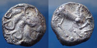 Aedui, Eduens denier EDUENS, AEDUI, denier à l'oiseau revers à l'étrier, 11mm, 1,95 grms, LT.3684 TB à TTB R!R -