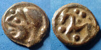 Senones, Senons potin Senones, Senons, potin à la grosse tête casquée, cheval à gauche, LT.7396 Var./ DT.2646, 18mm, 3,19g, SUP belle patine!! -