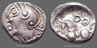 Sequani, Sequanes denier Sequanes, Sequani, denier Q.DOCI SAM F., très bel avers avec la croisette derrière la nuque, DT.3245var., 12/13mm, 1,97g, SPL/SU -