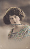 Deutsches Reich 1911 Ansichtskarte/Postkarte/Frau/handkoloriert 2