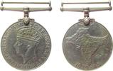Indien tragbare Medaille KN Georg VI - Indien 1939 - 1945, ca. 36 MM, fleckig -