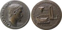 Frankreich Medaille Bronze Caesar Divi Filius - Arles - auf den 2000. Jahrestag der Gründung, ca. 46 v.Chr., Büste nach rechts / Stierkopf Arles -