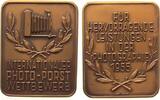Gelegenheitsmedaillen Plakette 1955 Bronze Photo Porst - Internationaler Wettbewerb, Kamera über Lorbeerzweigen und Schrift / Mehrzeiler, v. Laue...