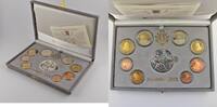 Vatikan 3,88 &euro; 2006 Vatikan Euro KMS 2006 Kursm&uuml;nzensatz PP mit Silberme... 139,99 EUR  Excl. 19,99 EUR Verzending