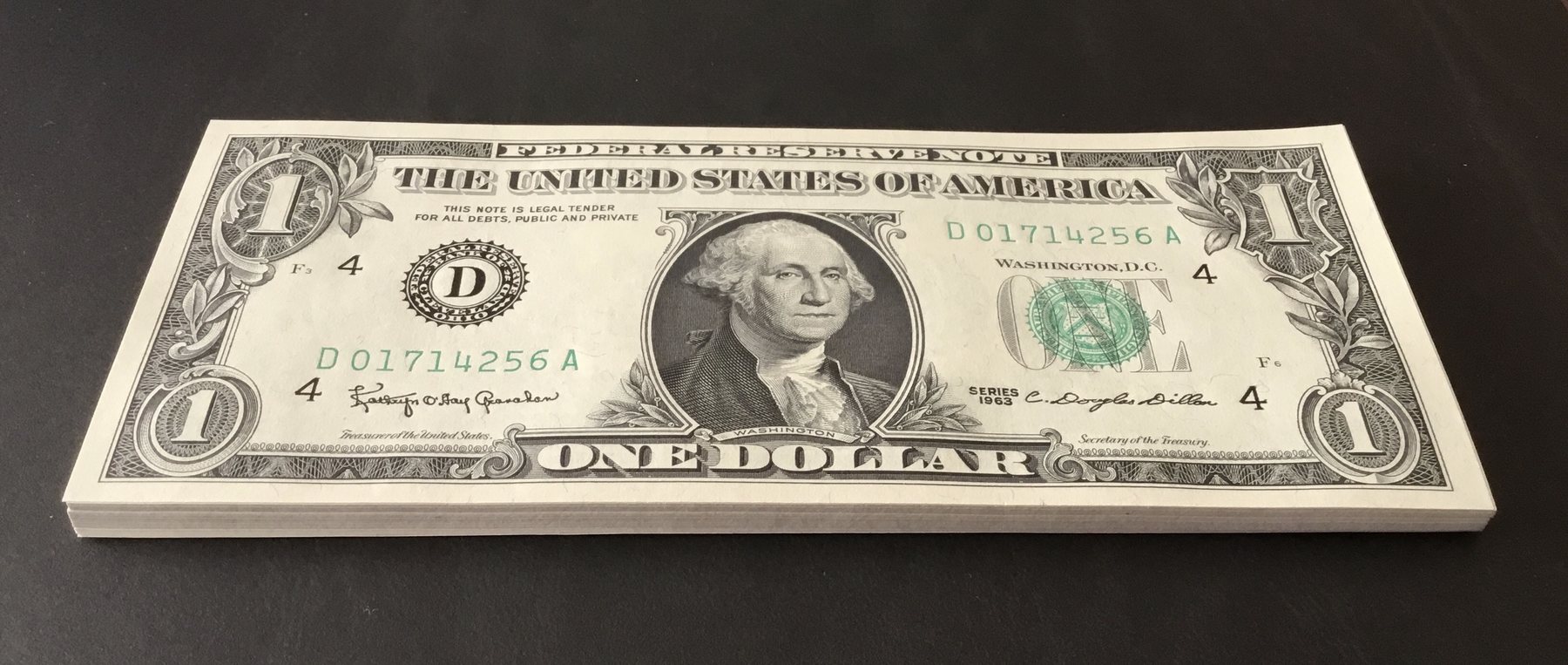 Нужен 1 доллар. 1 Доллар фото. 1 Доллар Огайо. Один доллар 2017. США 1 доллар (Dollar) 1998.