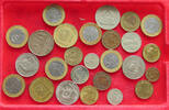 LATIN AMERICA COLLECTION LOT LATIN AMERICA 26PC 118G -