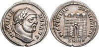 Römische Kaiserzeit Argenteus Maximianus I. Herculius, Nicomedia, Kopf / VICTORIAE SARMATICAE, Lagertor, RR! -