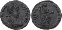 Kaiserzeit AE 379-395 n. Chr. Theodosius I 379-395. Schwarze Patina. Leicht gereinigt, EF
