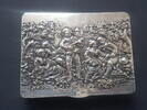 Deutsches Reich Silber Dose mit Deckel Liebespaar mit 3 Musikanten 98x73x15mm -