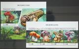 Malediven Malediven aus Jahrgang 2018 postfrisch Kleinbogen und Block / Pilze MiNr. aus Jahrgang 2018 postfrisch Kleinbogen und Block / Pi -
