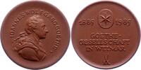 Personenmedaillen Porzellanmedaille Goethe, Johann Wolfgang von *1749 Frankfurt, +1832. -