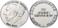 Personenmedaillen Versilberte Bronzemedaille Heuss, Theodor *1884 Brackenheim, +1963 Stuttgart, Erster Bundespräsident der Bundesrepublik Deutschland. -