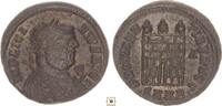 Roman Empire follis Licinius I., Bust in consular robe / Camp gate, Heraclea -