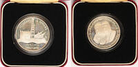 Kuwait 2 dinars 15th Anniversary of Independence in orig. box -