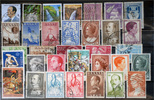 Greece  Greece-Lot stamps (ST419)  2,50 EUR  Excl. 12,00 EUR Verzending