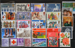UK  UK- lot stamps(ST448)  1,50 EUR  Excl. 12,00 EUR Verzending