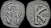 Byzantine half follis Justin II and Sophia AE half follis large K -
