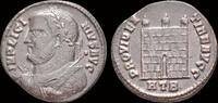 Roman AE3 Licinius I AE3 campgate -