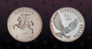 LITHUANIA, KM# 132 , Silver, 5 Litai, 2002, Proof, Tyto Alba - Barn owl in flight. Coin in excellent condition!