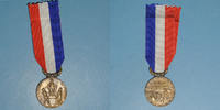 DECORATIONS bronze La Marche de l'Armée, organisée par Le Matin. Médaille -