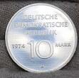 DDR GDR Eastern Germany 10 Mark Materialprobe Silber 1974 25 Jahre DDR Silberprobe Probe Stgl Video UNC pattern off metall str.