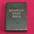 Eastern Germany DDR GDR Tragbare Medaille mit Schleife Miniatur Box ca 1951 ff Heinrich Greif Preis III. Klasse Randpunze 900 Miniatur Punze 900 AU toned min checkmark rev. Original Box