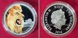 Niue Islands 2 Dollar Silbermünze - 1 oz Proof Silver Coin 2016 Kings of the Continents - The African Lion - Afrikanischer Löwe Antique finish colorated with box & coa