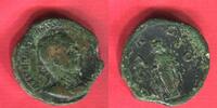 Traianus Decius sesterz 249 bis 251 Stehende DACIA, hält Stab mit Draco Drachenkopf near to very fine