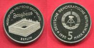 Eastern Germany DDR GDR 5 Mark Gedenkmuenze DDR Museum fuer deutsche Geschichte Zeughaus Berlin -