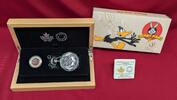 Kanada 100 Dollar Gold Looney Tunes - Bugs Bunny and Friends 14-Karat Gold Proof Coin -