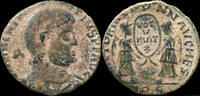 Roman Empire Magnentius Barbarous - VICTORIAE DD NN AVG ET CAES - 19 mm / 2.40 gr. -