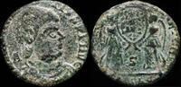 Roman empire Magnentius (Barbarous) - VICTORIAE DD NN AVG ET CAESS - 18 mm / 2.85 gr. -