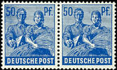 Alliierte Besetzung 50 Pfg worker, plate flaw II, inside a horizontal pairs with normal stamp, perfectly mint never hinged, Michel 70.- -