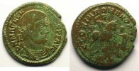Roman empire Maiorina Magnentius (350-353) Maiorina R/ GLORIA ROMANORVM (Lyon 350) TB -