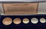 Großbritannien 1/2, 1 Penny , 3 , 6 Pence, 1 Shilling 1953 1956, 1966, 1967 Royal Majesty Collection 5x Münzen Lot VF box+zertfikat