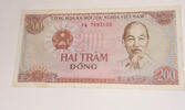 Vietnam 200 Dong Banknote -